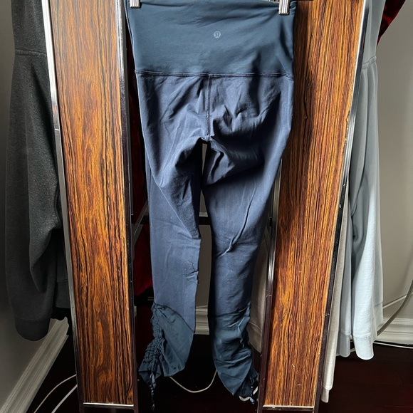 Lululemon Leggings - Picture 2 of 4